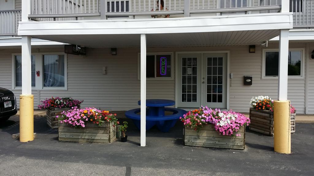 Affordable Inn La Crosse Eksteriør bilde